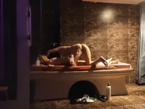 Series người yêu tàu yêu nghề tự quay clip nuru a-z cho khách p6